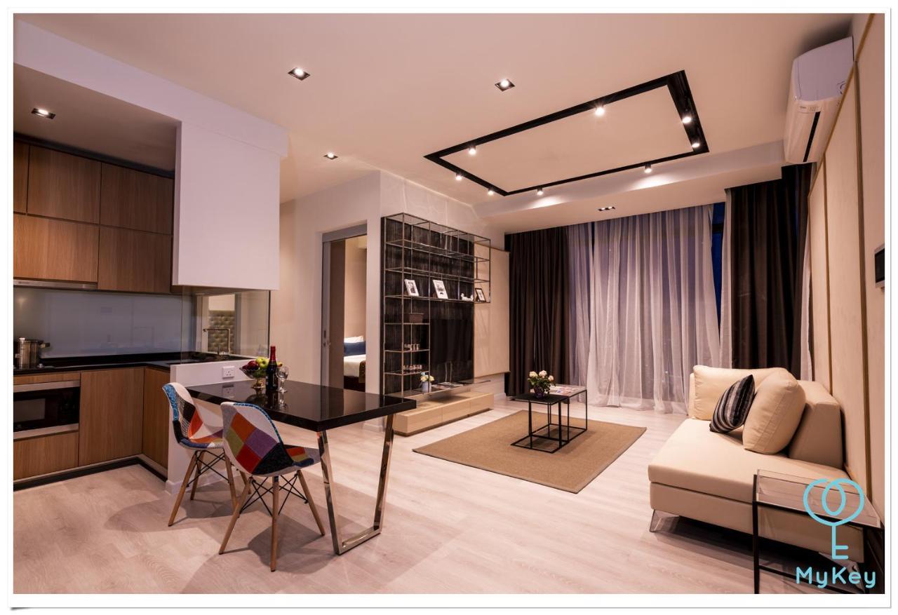 เอ็กซ์เพรสชั่นซ์ โพรเฟสชั่นนอล สวีท บาย มายคีย์ โกลบอล Aparthotel กัวลาลัมเปอร์ ภายนอก รูปภาพ A 3D rendering of a living room